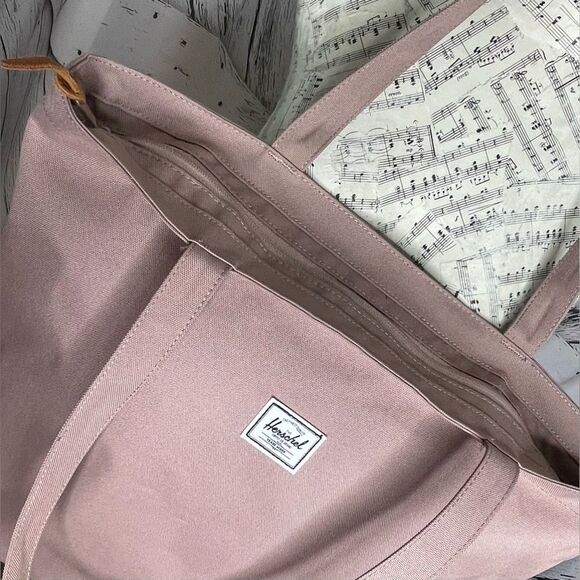 Herschel Supply Co Classic 19L Tote Bag Ash Rose - Picture 4 of 9